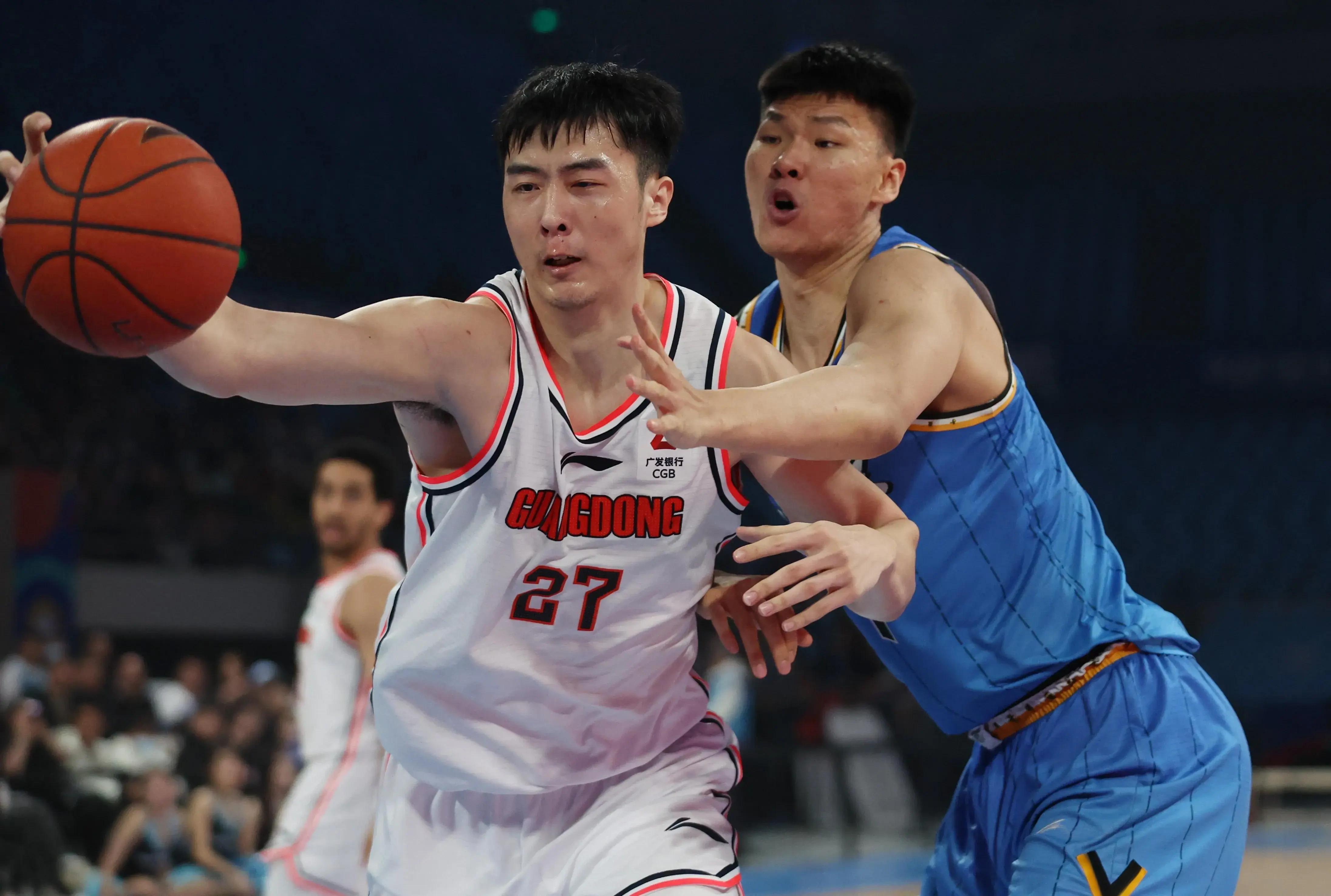 开云体育-西亚卡姆遭遇十五持续失利，MAD教练压力巨大！全场沸腾不已的简单介绍-开云体育